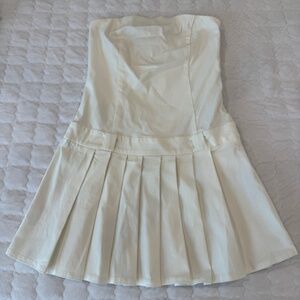 LELE White Pleated Strapless Mini Dress – Size M (NWT!)